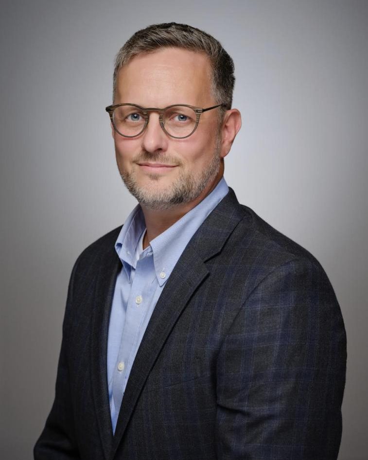 Ross Hamilton, M&T Bank